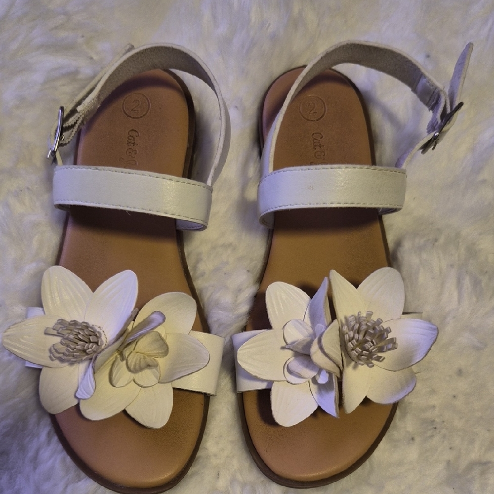 Cat & Jack White Flower Strap Girls Sandals